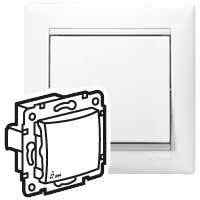 Legrand Valena  Белый IP44 Переключатель механизм 1-клавишный 10А 250В /774206