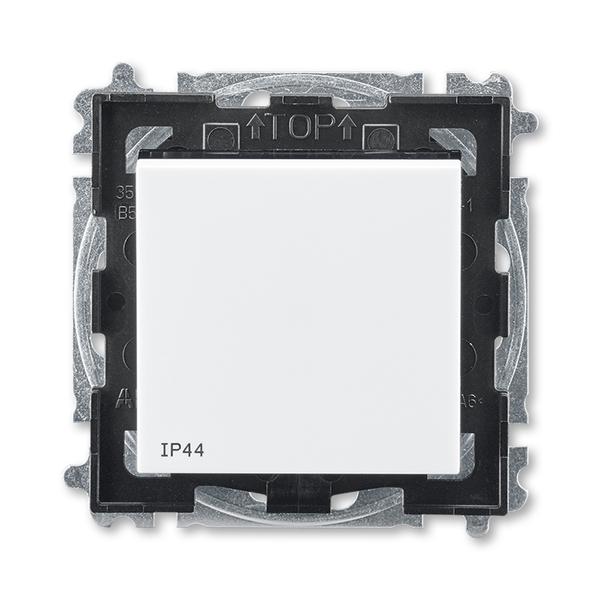 ABB  Levit   Белый/Дымчатый чёрный Переключатель перекрёстный 1-клавишный IP44 2CHH597940A4062