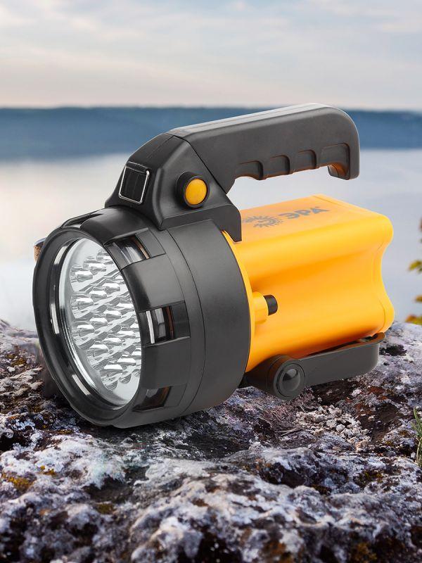 Фонарь-прожектор PA-602 АЛЬФА 19LED аккум. литий 3А.ч ЗУ 220В+12В (инд.упак.) ЭРА Б0031033