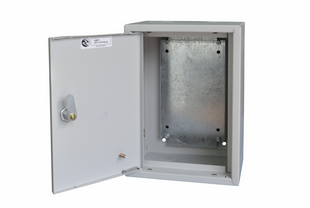Щит  300х210х150  IP31  ЩМП-30-21-15  У3-011 белый с замком  Узола