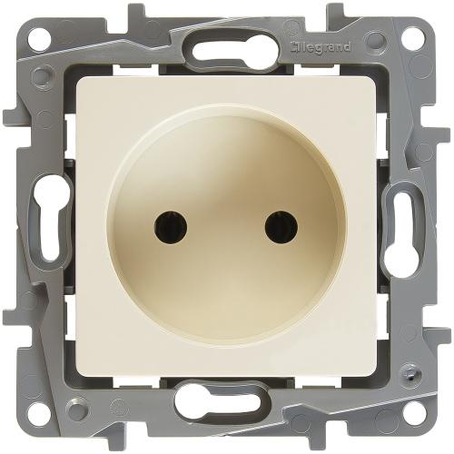 Legrand  Etika  Слоновая Кость Розетка механизм 2К 16А 250В 672320