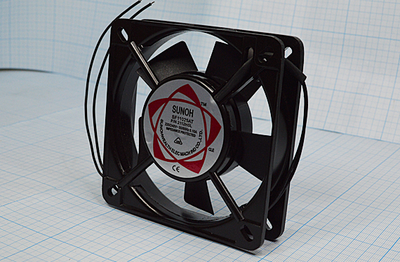 Вентилятор 220 Вольт, 110x110x25мм, подшипник скольжения, 2200 обjоротов/минуту  ВН337S вент 110x110x25\220В