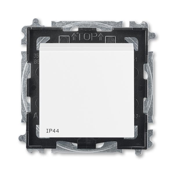 ABB  Levit   Белый/Белый Переключатель кнопочный 1-клавишный IP44 2CHH598940A4003